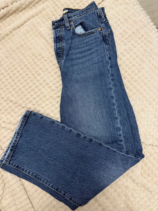 Xhinse Levi’s