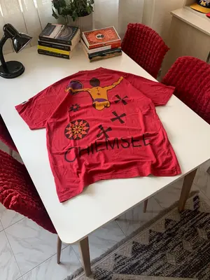 Meshkuj - Veshje të Përdorura | Thrift | Thrift Albania
