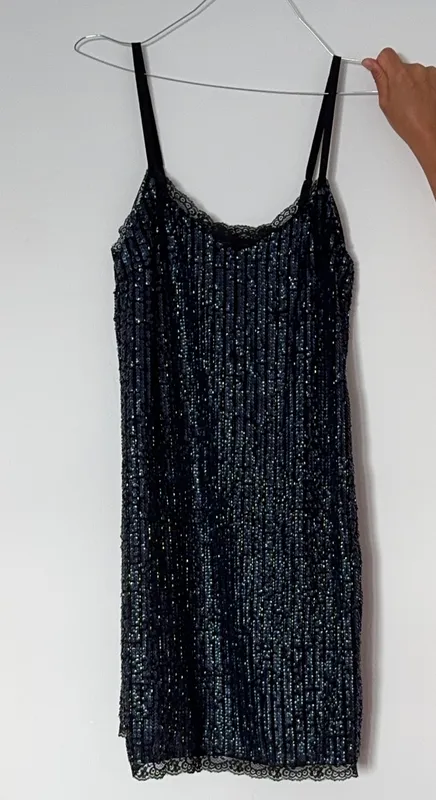 Fustan Superdry origjinal me nure (paeta) dhe dantellë – Madhësia XS S - Imazhi 3