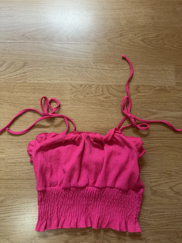 Crop pink