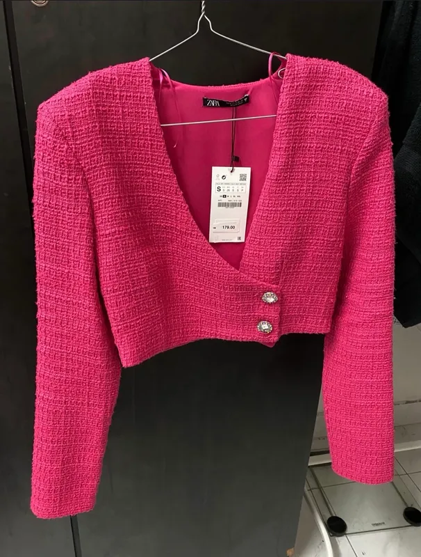 Xhakete Zara