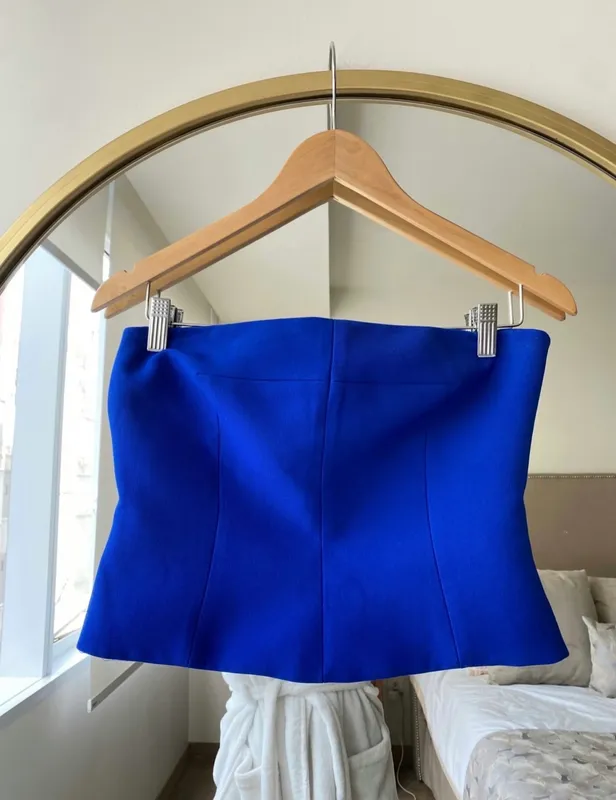 Zara bust