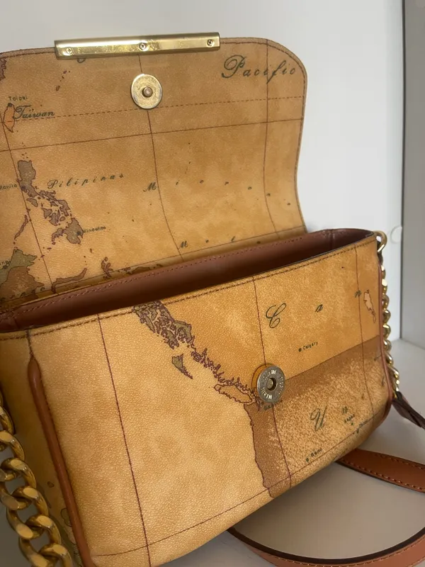 Çantë Crossbody Alviero Martini 1ª Classe – Printi Geo Classic - Imazhi 4