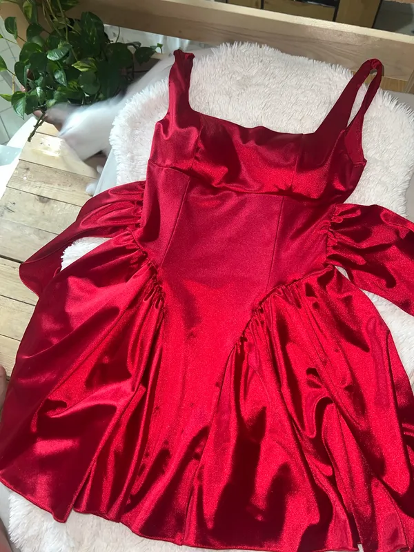 Fustan red
