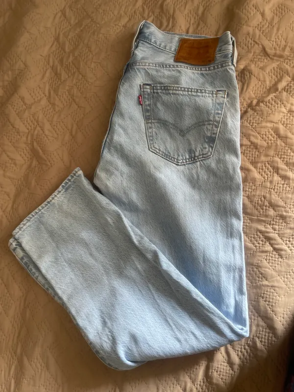 Xhinkse levi's 